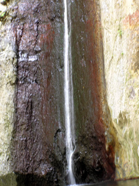То, что ошибочно назвали водопадом / Фото из Испании