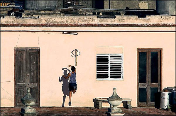 На крышах Санта-Клары / Фото с Кубы