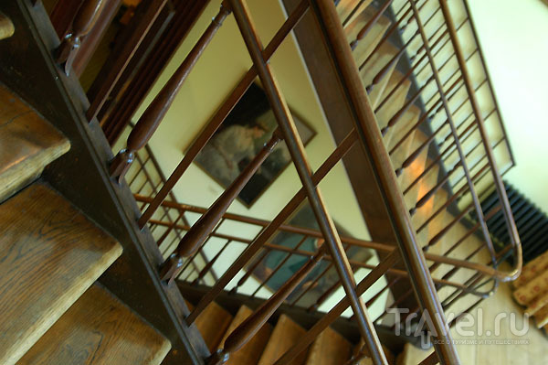 Скрипучая лестница / Фото из Геpмании