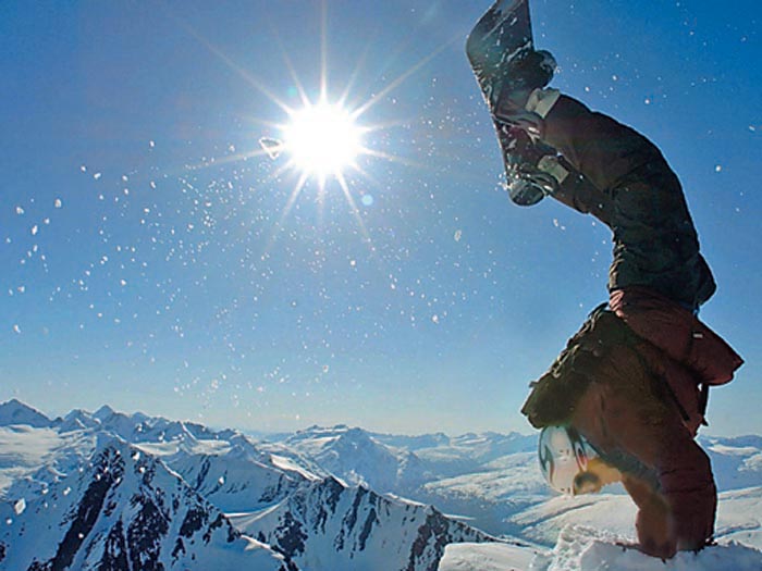 snowboarding snowboard winter sports HD Wallpaper 1024x768.