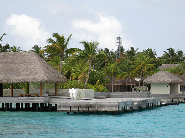 Причал на острове Фесду / Фото с Мальдив