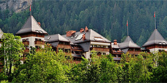  The Alpina Gstaad // thealpinagstaad.ch