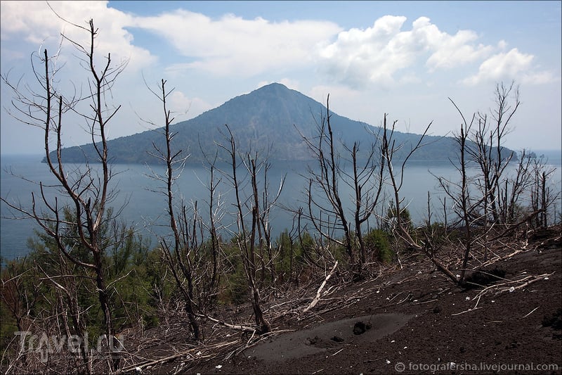 Вулкан Кракатау / Фото из Индонезии