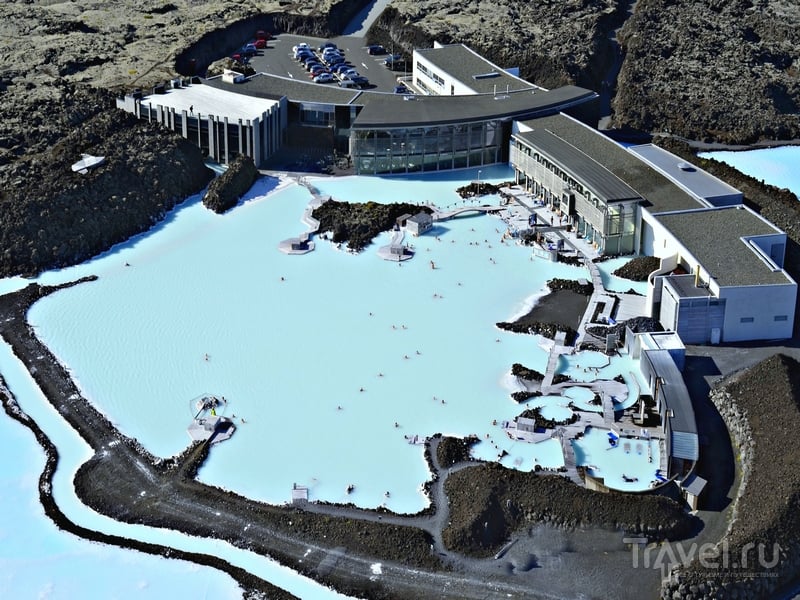Территория геотермального комплекса Blue Lagoon на юго-западе Исландии / Исландия