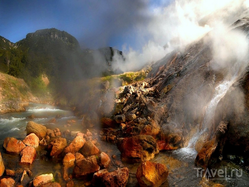 В 2007 году Долину гейзеров потрясла крупная экологическая катастрофа, Камчатка / Россия
