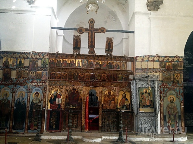 Монастырь Апостола Варнавы / Кипр