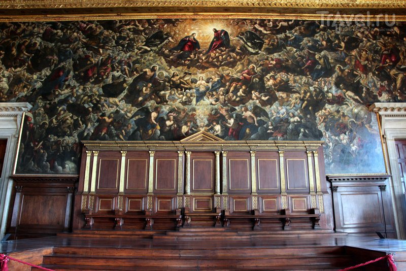 Картина "Судный день" в одном из залов Дворца дожей в Венеции