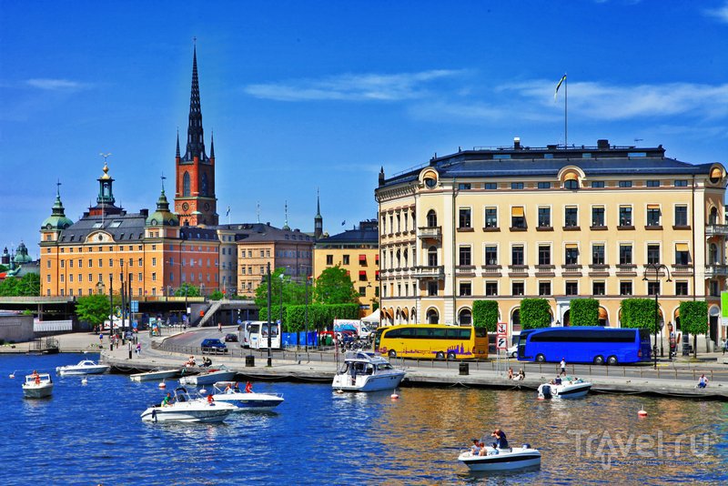 Моторные лодки - такой же популярный вид транспорта в Стокгольме, как и автомобили