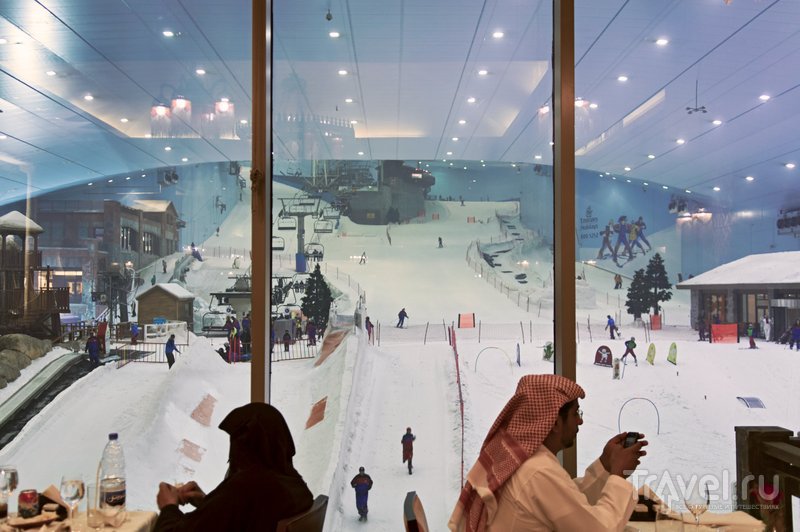 Ски-Дубай - один из самых больших крытых горнолыжных комплексов в мире