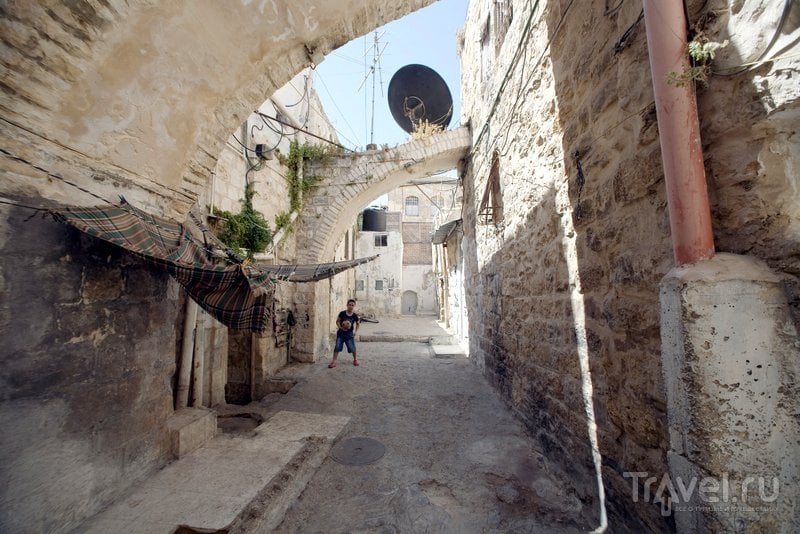 Улочка в Арабском квартале Старого города Иерусалима