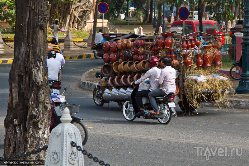 Погружение в Пномпень. История возникновения этой столицы кхмеров и уличный быт / Камбоджа