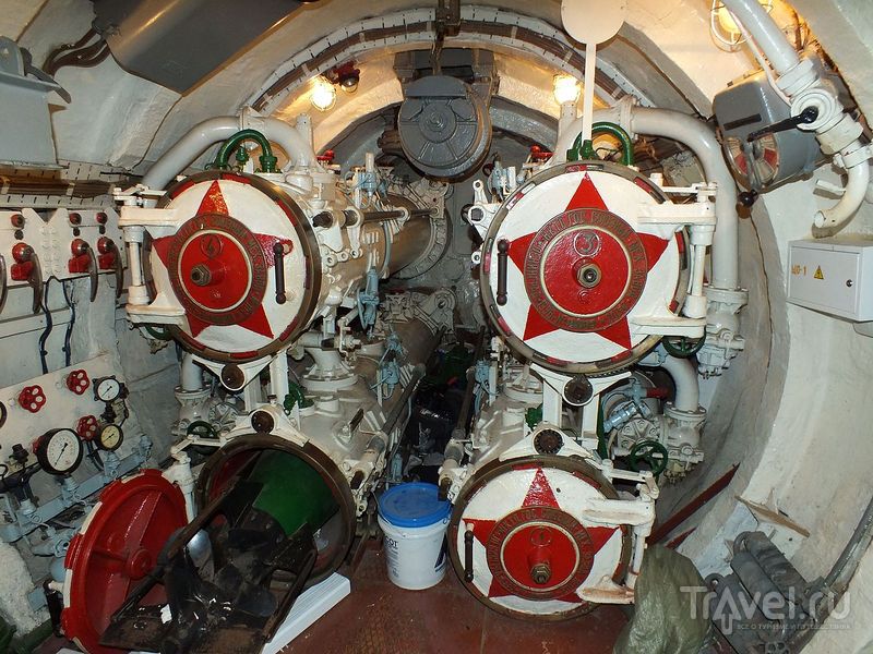 Внутри подводной лодки С-56.