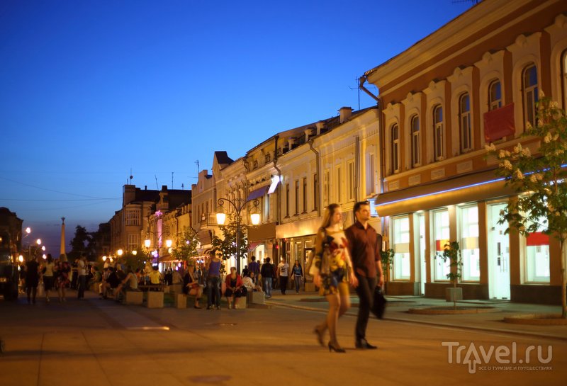 Самая популярная улица Самары ночью