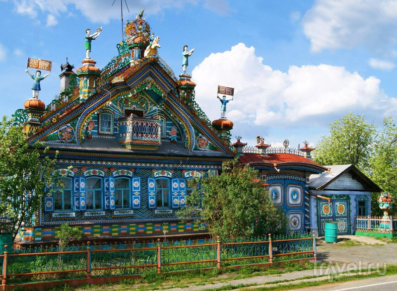 Дом кузнеца Кириллова в деревне Кунаре / Россия