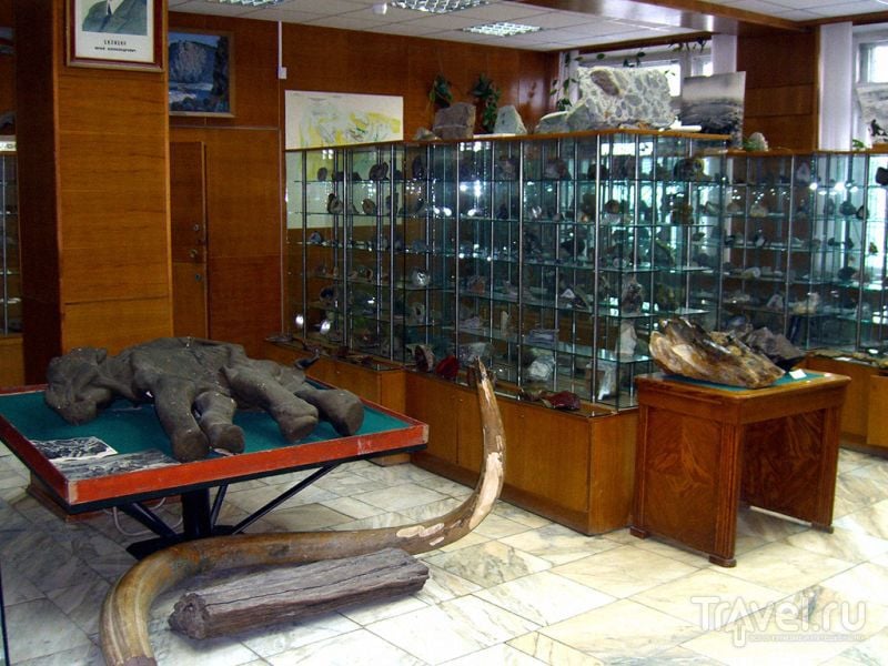 Достопримечательность Магадана: Геологический музей