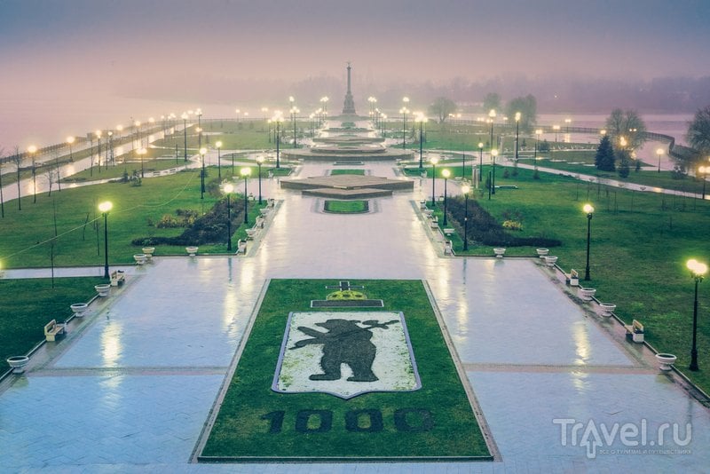 Парк тысячелетия Ярославля в дождь
