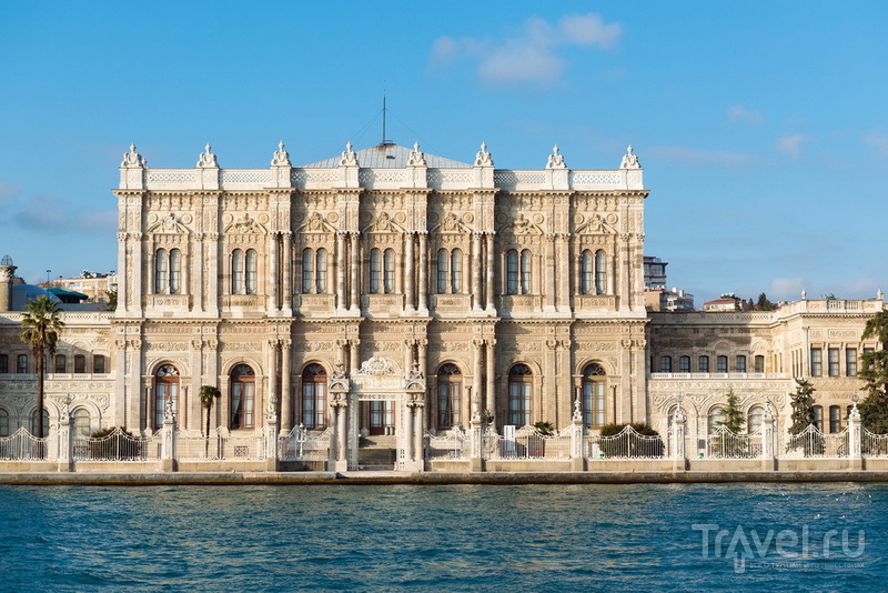 Достопримечательность Стамбула: дворец Долмабахче