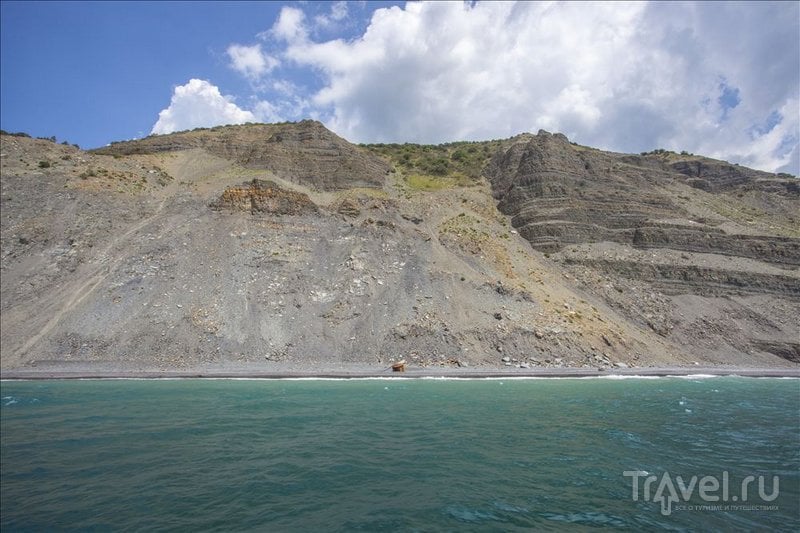 Часть прибрежной акватории Черного моря также включена в состав заповедника Утриш