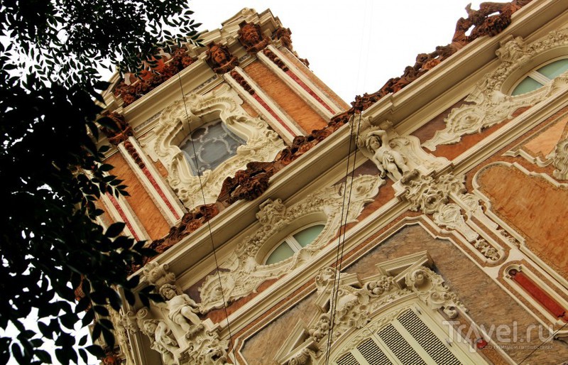 Дворец маркизов Дос Агуас в Валенсии: испанский шедевр рококо