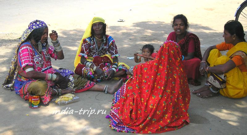 Рассkазы туристов о путешествии или про жизнь в Индии 001_tsyiganki